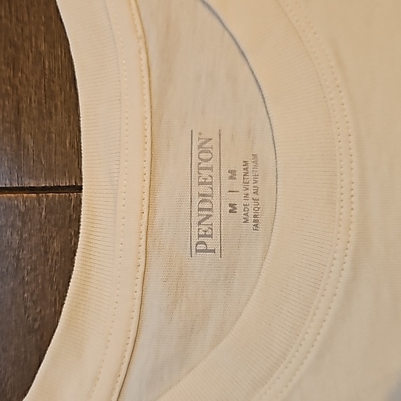 Pendleton Women's Harding Graphic Tee, Medium, White with Blue Harding, NWOT - Picture 4 of 7